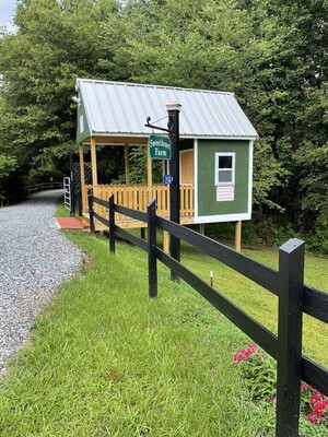 Sweetheart Farm