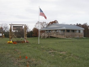 Whispering Oaks Vineyard and Winery