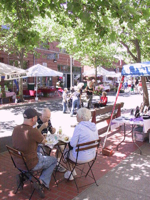 Cheney Friday Farmers' Market