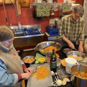 Sap Bush Hollow Farm, Cafe & CSA
