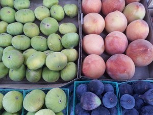 Kaiser Permanente Fresno Farmers Market