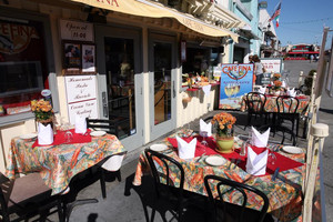 Cafe Fina