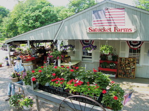 Satucket Farm Stand