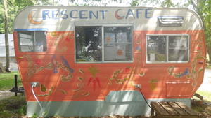 Crescent Cafe Juice Bar