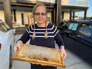 Queenie Bee Raw Honey Farm, LLC