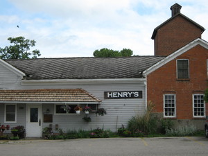 Henry's Village Market