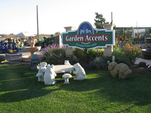 Garden Accents Local's Farmers Market