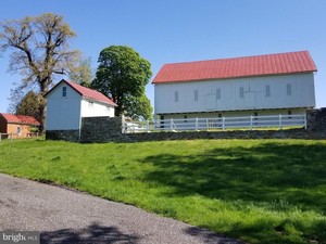 Newark Farms